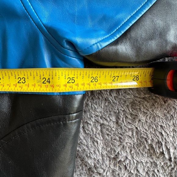 DETROIT LIONS Men’s Faux Leather Bomber Jacket - Picture 10 of 13